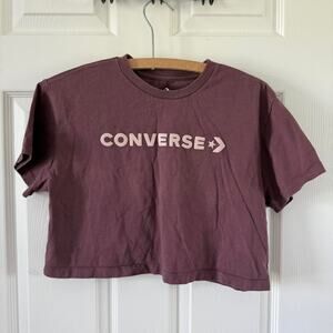 Burgundy‎ converse cropped tee